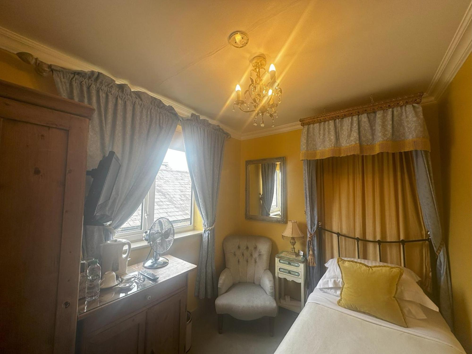 Albert & Victoria Guest House Eastbourne Pokój zdjęcie
